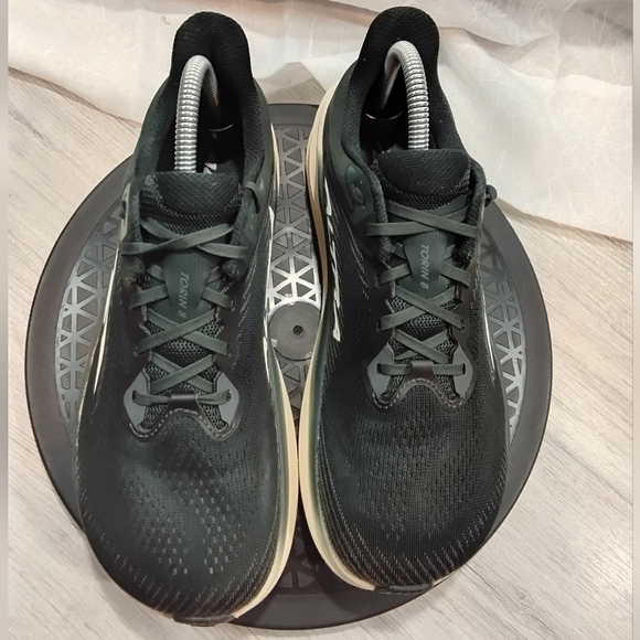 Altra Womens Torin 8 Black White Running Shoes Ego Max Foam Cushioning SIZE 9 - Picture 6 of 11